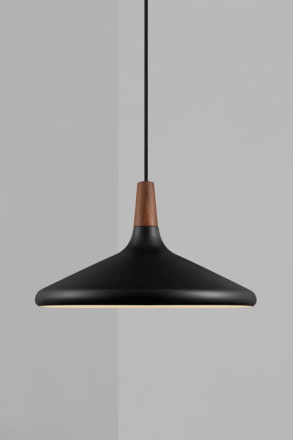 Thumbnail: Nori 39 Pendant Black