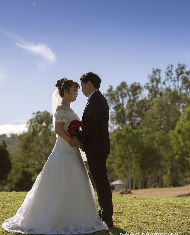 Mina Chinese Marriage Celebrant Brisbane Cultural Bilingual in Mandarin Cantonese and English