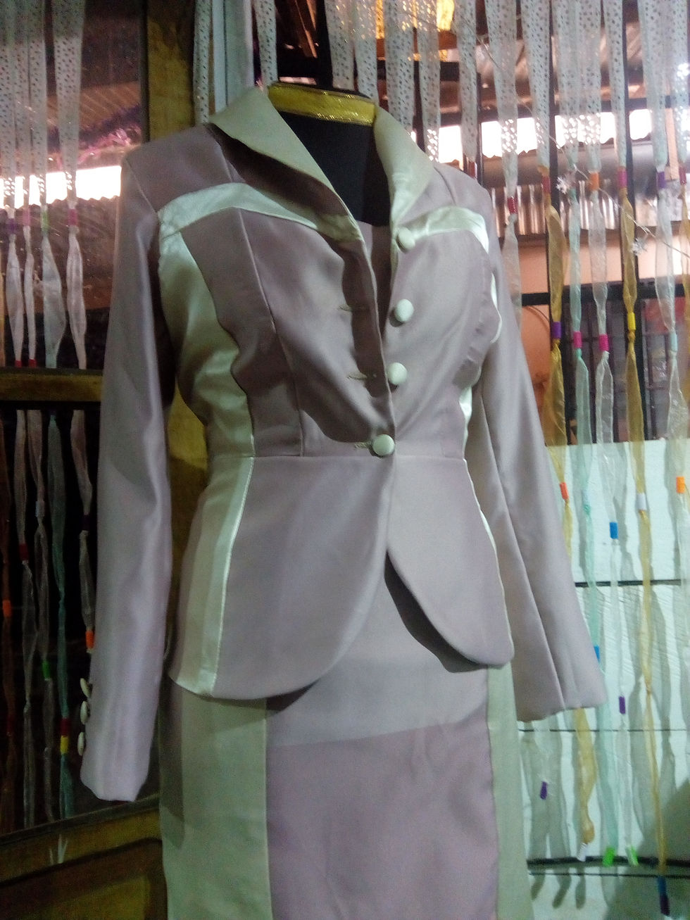 Miniature : Ensemble tailleur 3 pièces bustier veste et jupe droite  courte