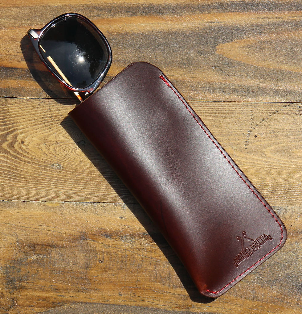 Thumbnail: Leather glasses sleeve