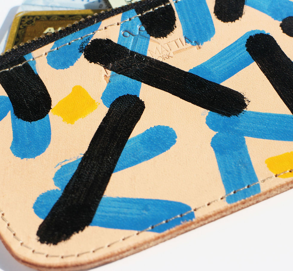 Thumbnail: Leather zippered pouch - Blue Black Yellow
