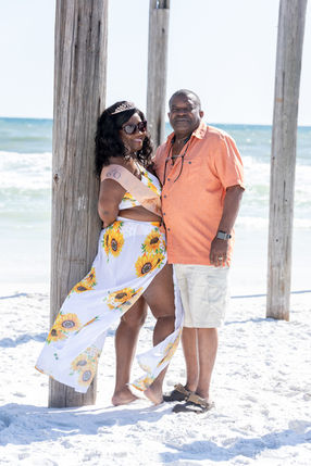 Mom60thBeachShoot010.jpg