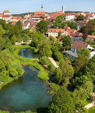 Screenshot 2025-10-11 070904_edited.jpg