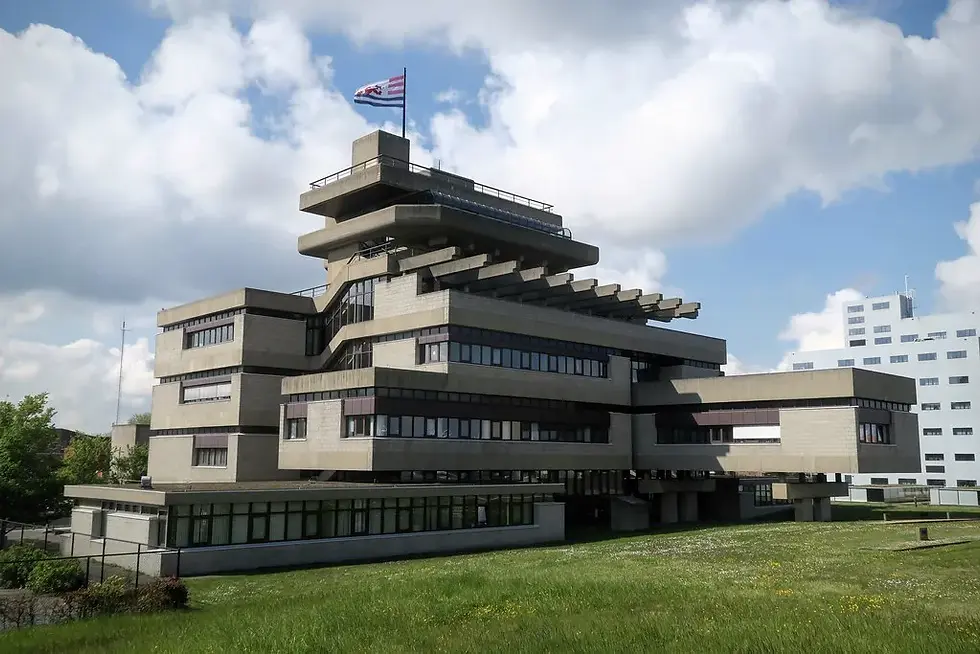 Panoramisch uitzicht op Terneuzen met bekende stadsplekken