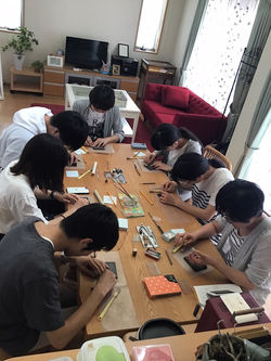 大学の工芸部サークルで
