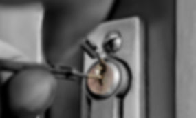 What Services Does A Locksmith Offer