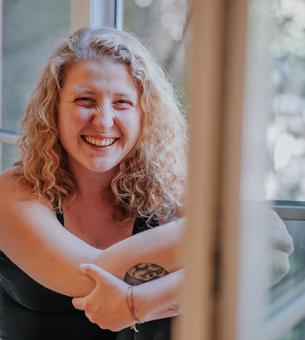 Jeanette Lienert_edited.jpg