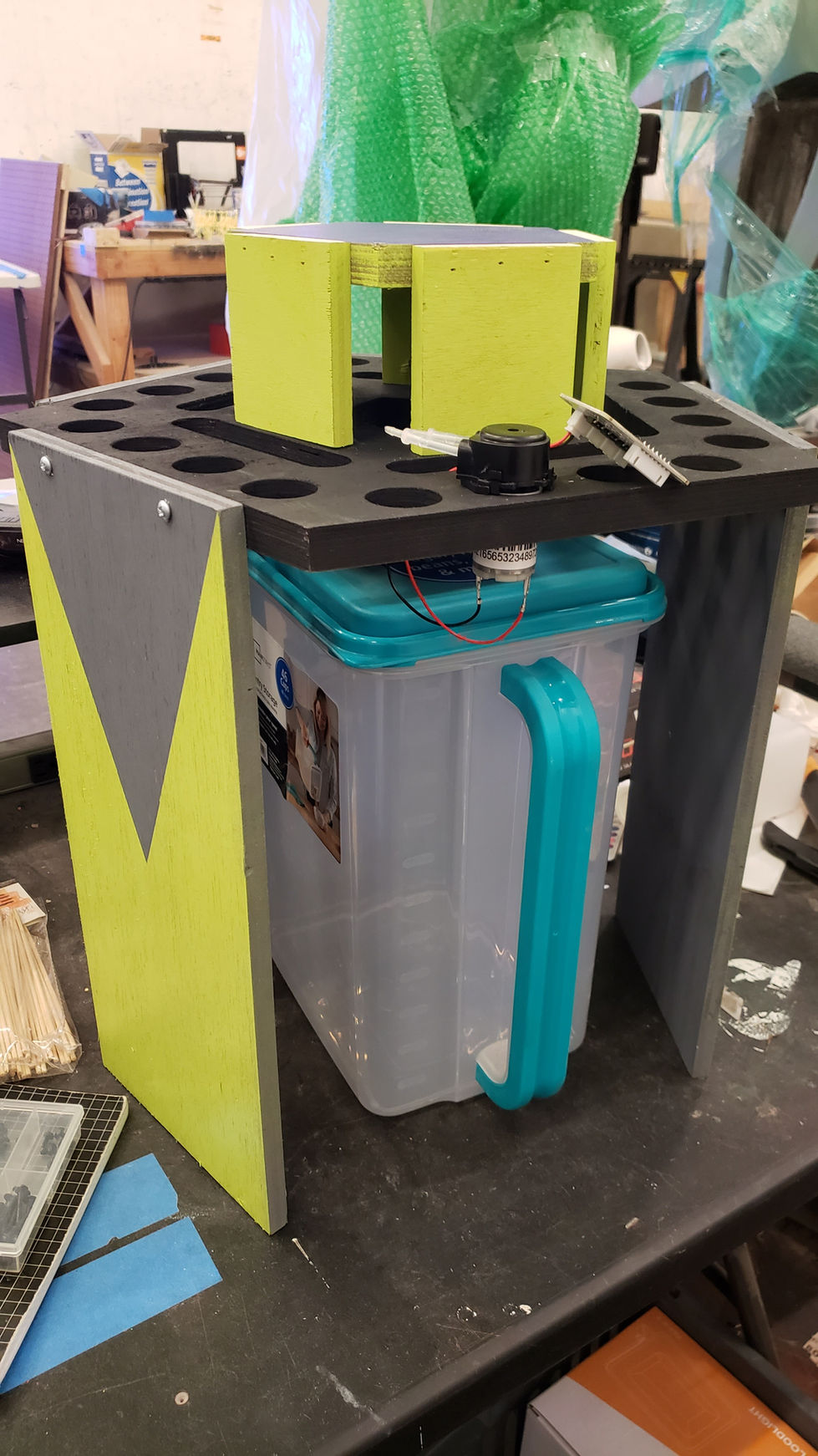 New Tech and Solution Holder