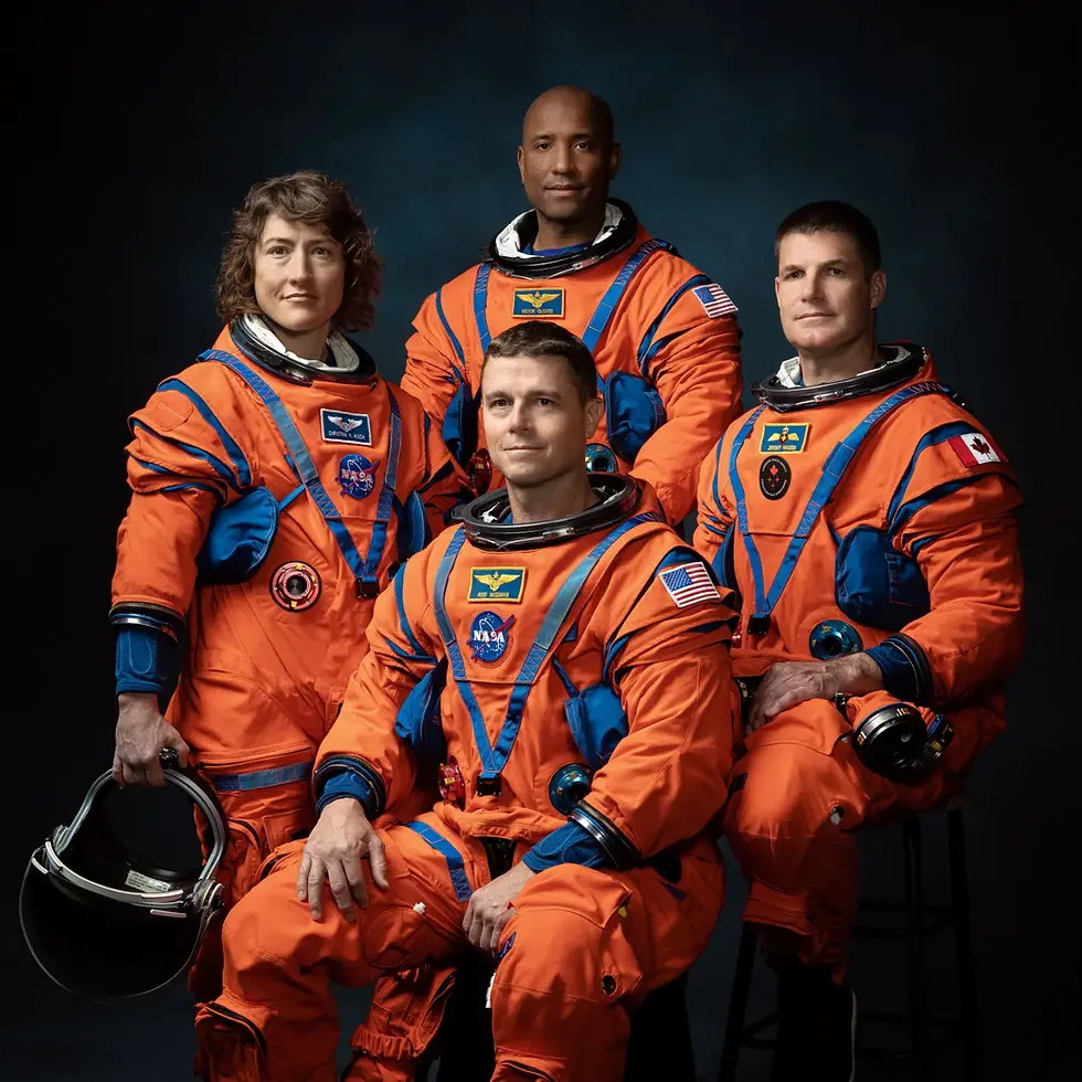 Christina Hammock Koch, Reid Wiseman, Victor Glover, en die Kanadese Ruimteagentskap-ruimtevaarder Jeremy Hansen. FOTO: NASA