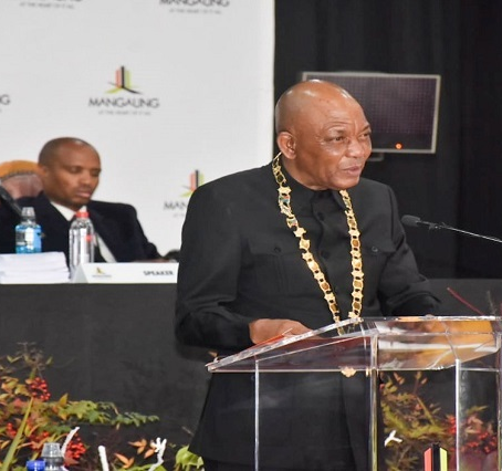 Die Metro skommel hul burgemeesterskomitee