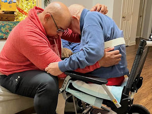 Miljoene mense regoor die wêreld kry drukkies