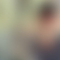 Die FAK vereer Leon Schuster