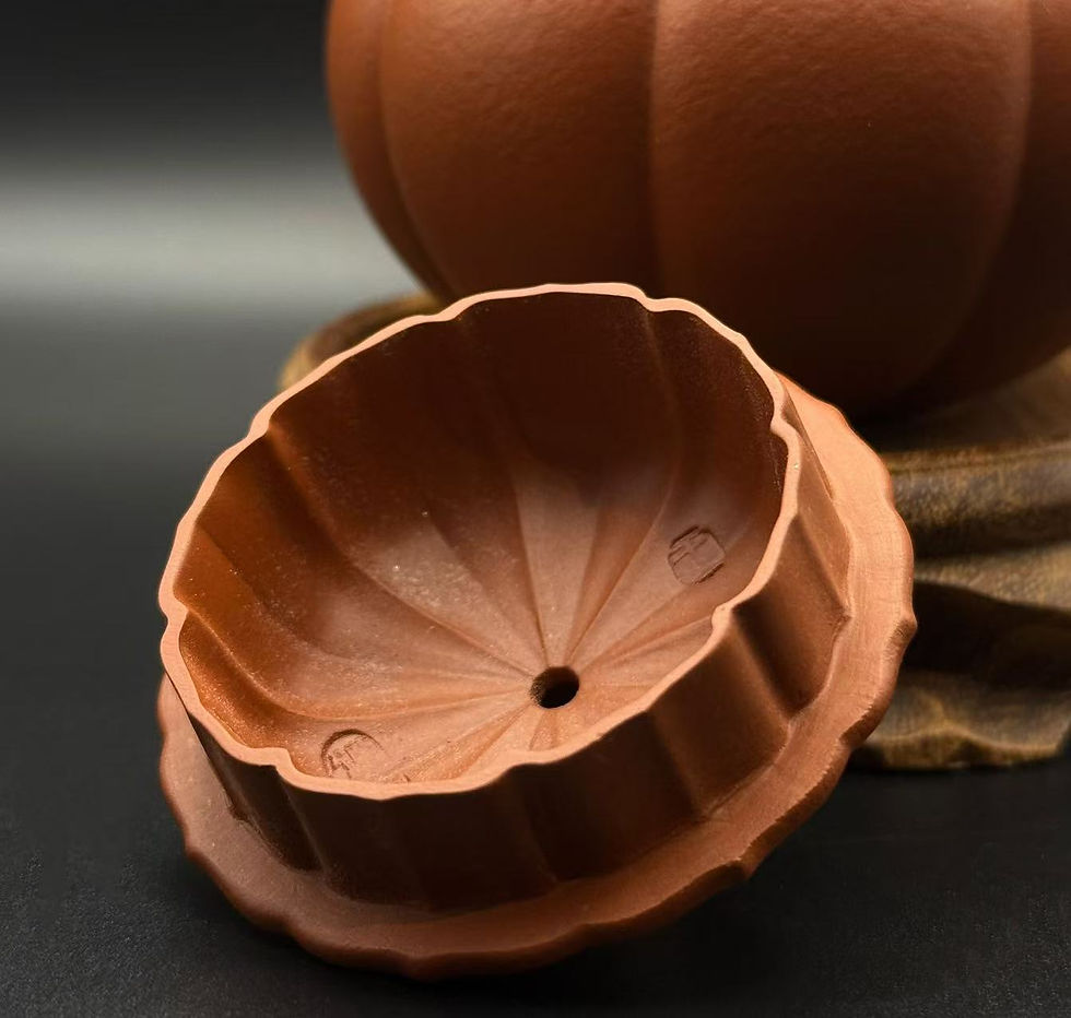 Thumbnail: Fully Handcrafted Zisha Teapot – Ribbed Teapot 280ml