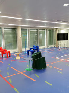 À la demande de Dimanche showroom SA

Réception de mobilier in situ - Stockage - Montage de mobilier - Suivi de travaux - Aménagement d'espace selon plans - évacuation des déchets liés au déballage du mobilier