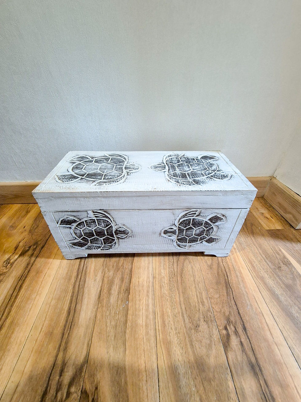 Thumbnail: Hand Carved Shabby Chic Turtle Trunk -Medium