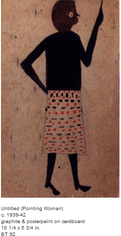 femme qui pointe du doigt
