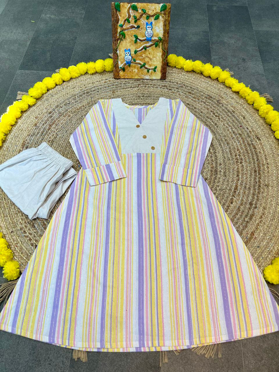 Thumbnail: Designer Yellow Color Lining Kurti Pant