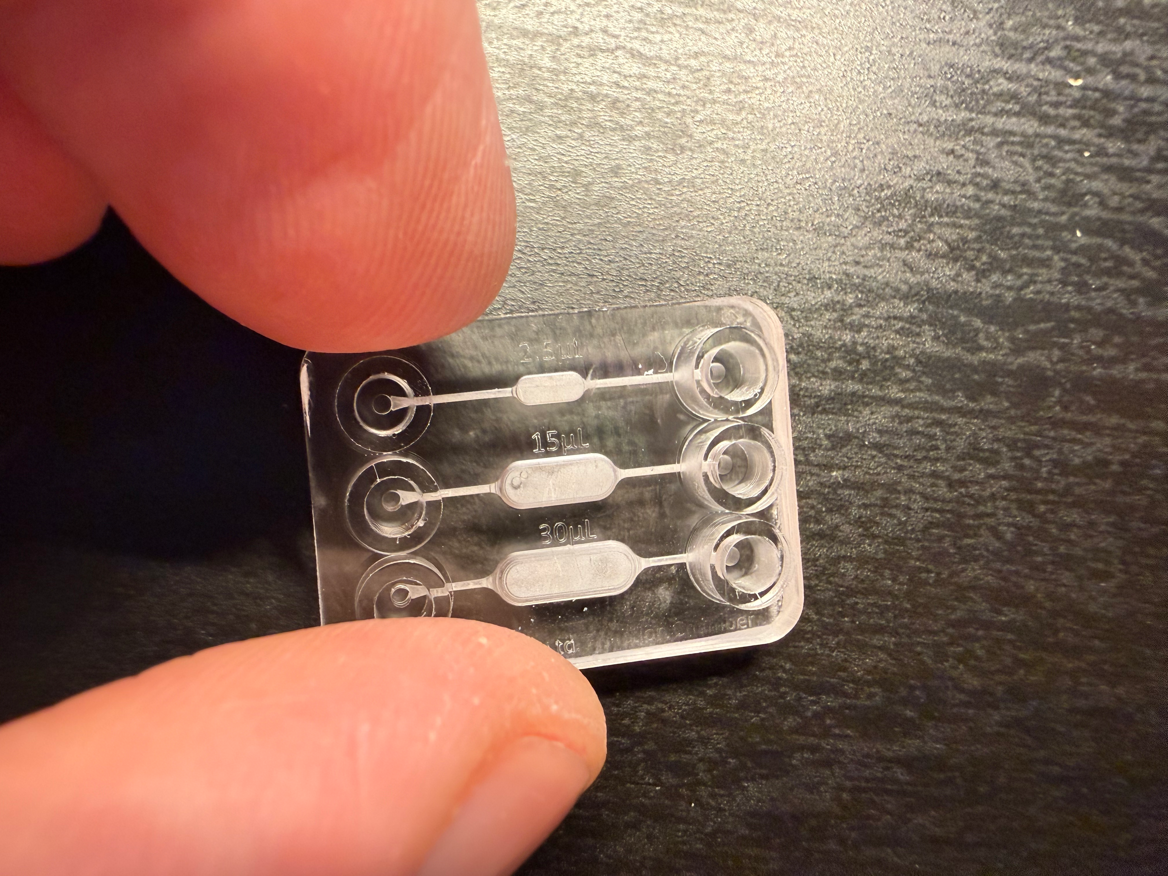 microfluidics reaction chamber
