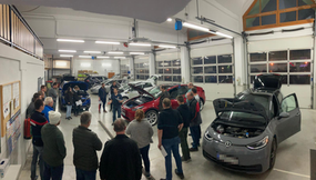 Schulung: Verkehrsunfälle mit Elektrofahrzeugen am 17.02.2022