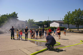 Besuch zweier Volksschulklassen bei der FF Neuhofen am 13.06.2023