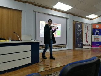 Charla sobre hongos y micorrizas en Punta Arenas