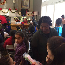 Christmas at 3737 Hillcroft Apartments 2017