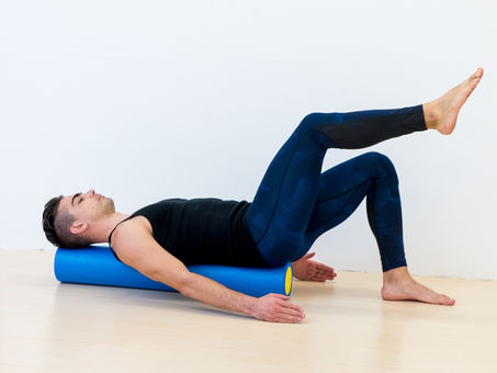 Pilates Movement Monday: The Hundred on the Foam Roller