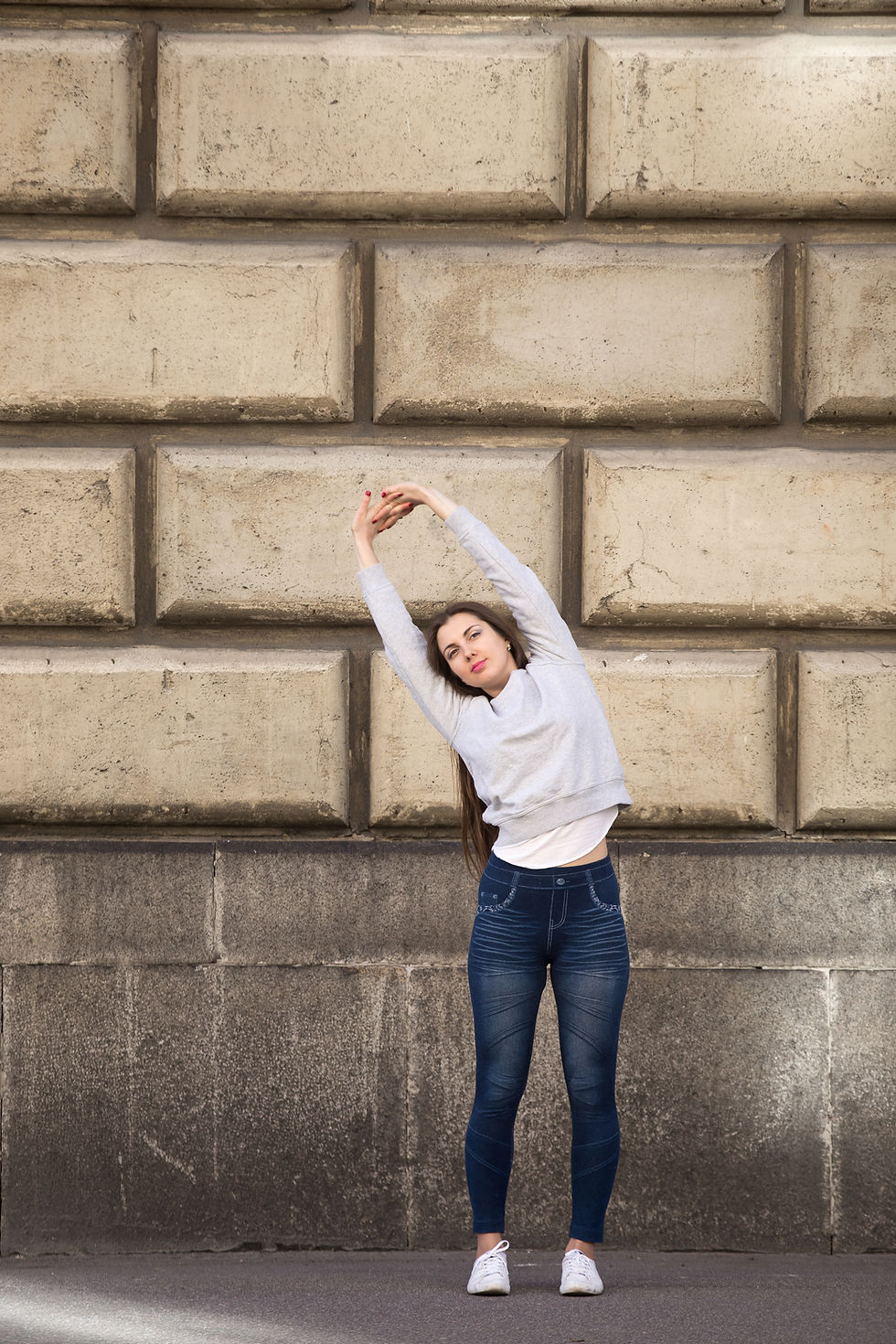 Morning Pilates stretch for energy and focus, perfect for starting the day feeling centred.