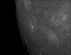 Lune (Gros Plan Juillet 2017)-3