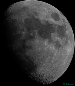Lune à 76% de Luminosité