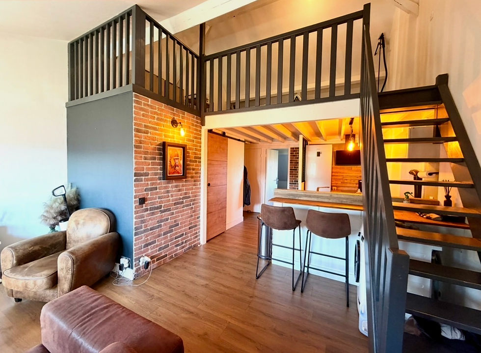 HONFLEUR - APPARTEMENT INDUSTRIEL