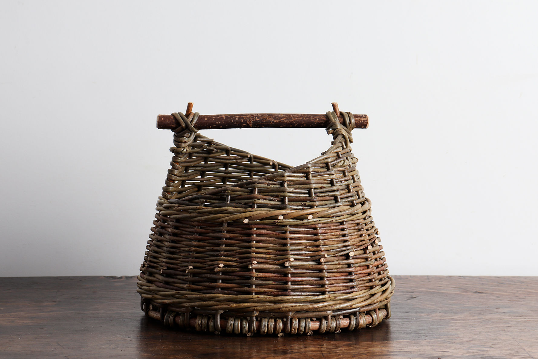 asymmetric basket 2 | small