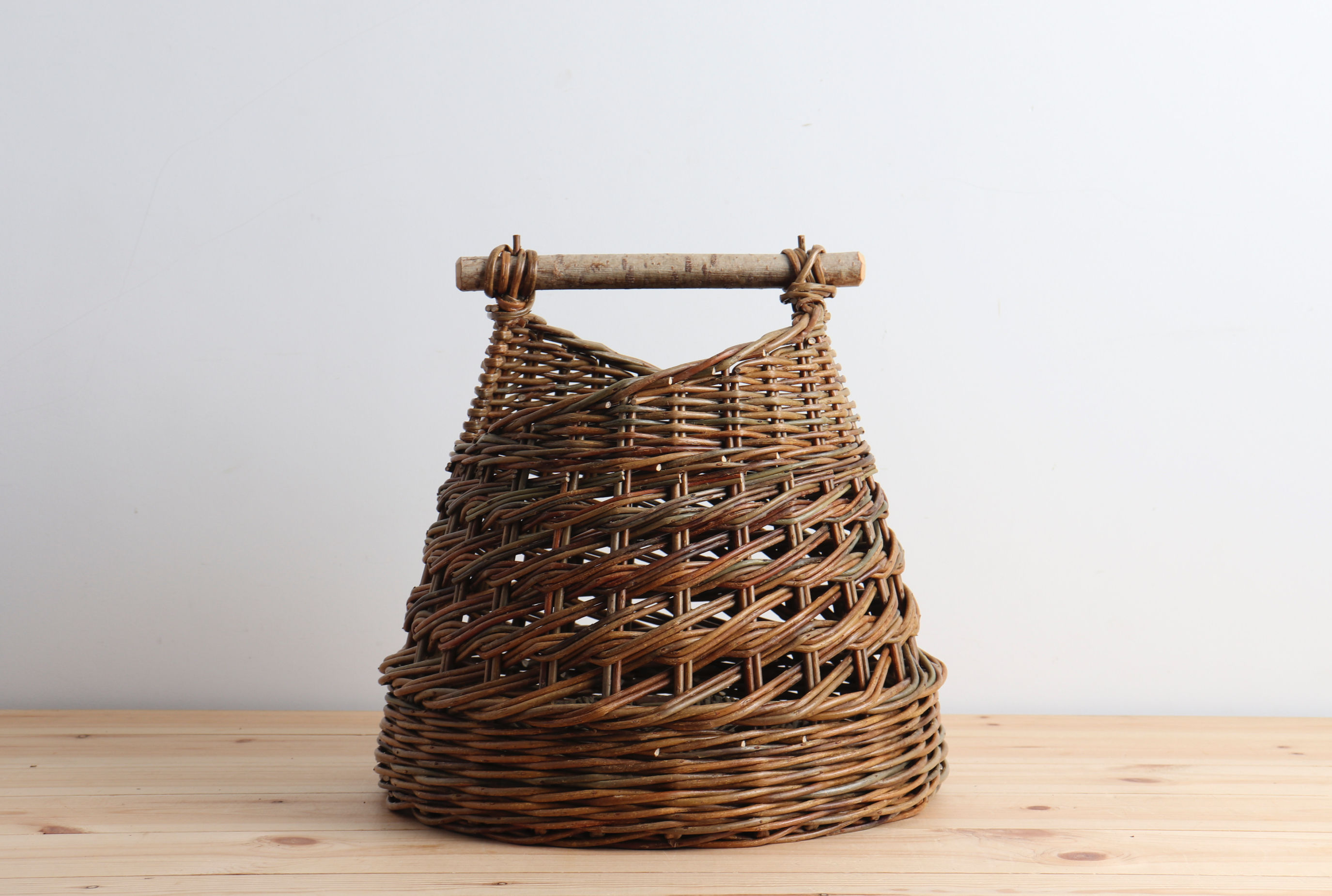 asymmetric Irish weave basket | medium