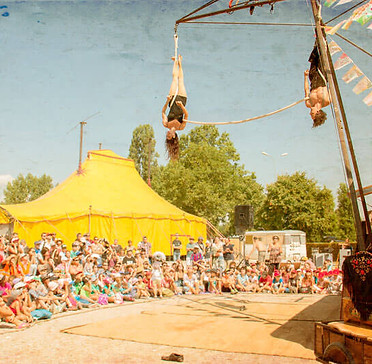 cirque-la-cabriole-l-echappee-7-Chalons-2015.jpg
