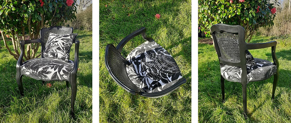 fauteuil rénové avec un tissu floral noir et blanc de la marque Luciano Marcato