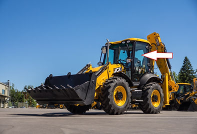 Стекло дверное верхнее левое Экскаватор-погрузчик Jcb 3cx-4cх 2015 .