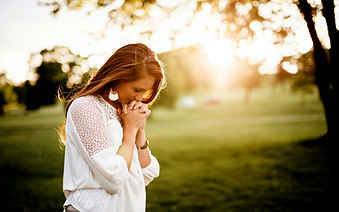 WOMAN PRAYING.jpg