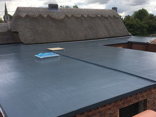 Can a Fibreglass Roof Withstand Gale-Force Winds?