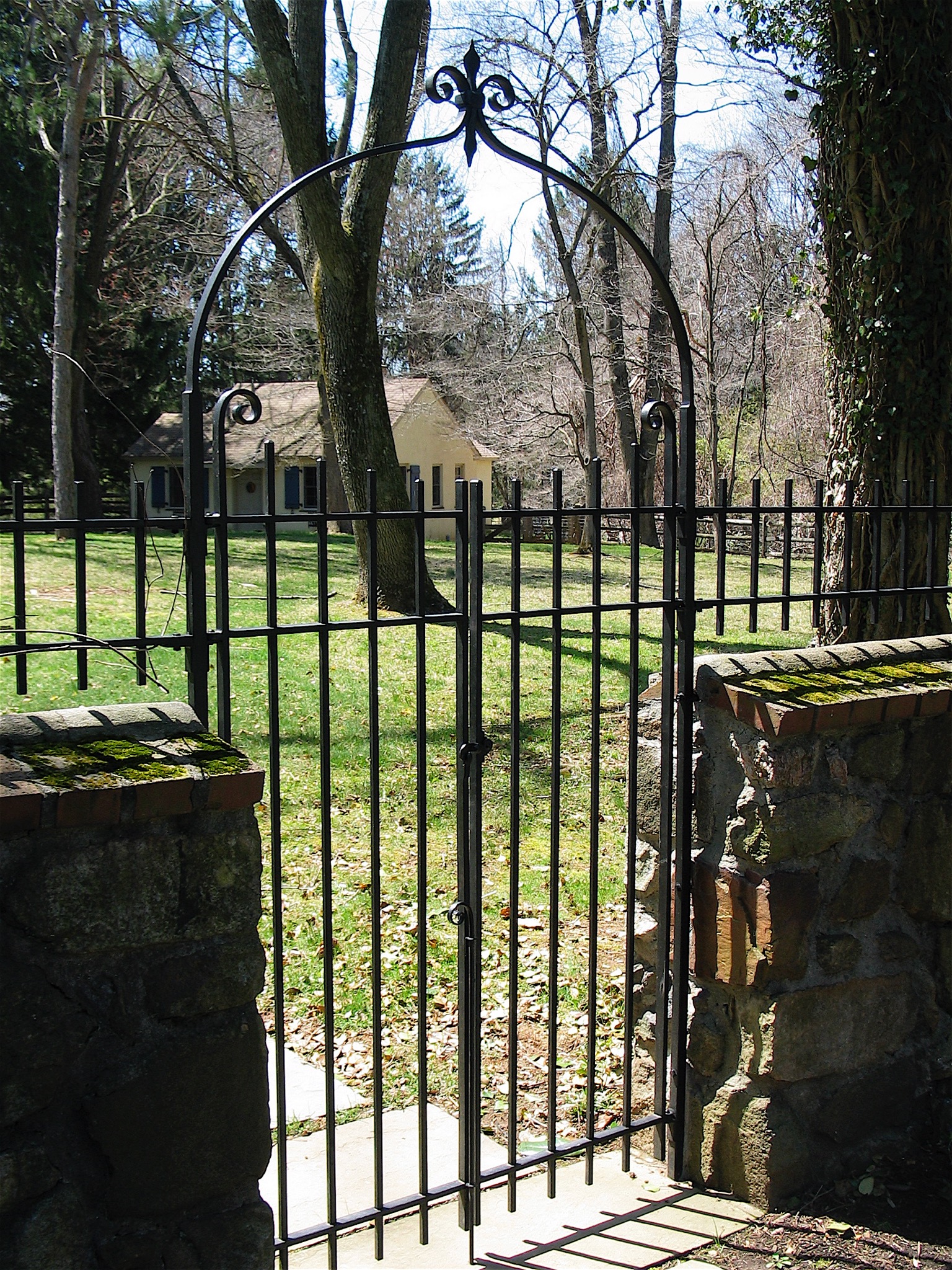25. Simple Iron Gates and Arch