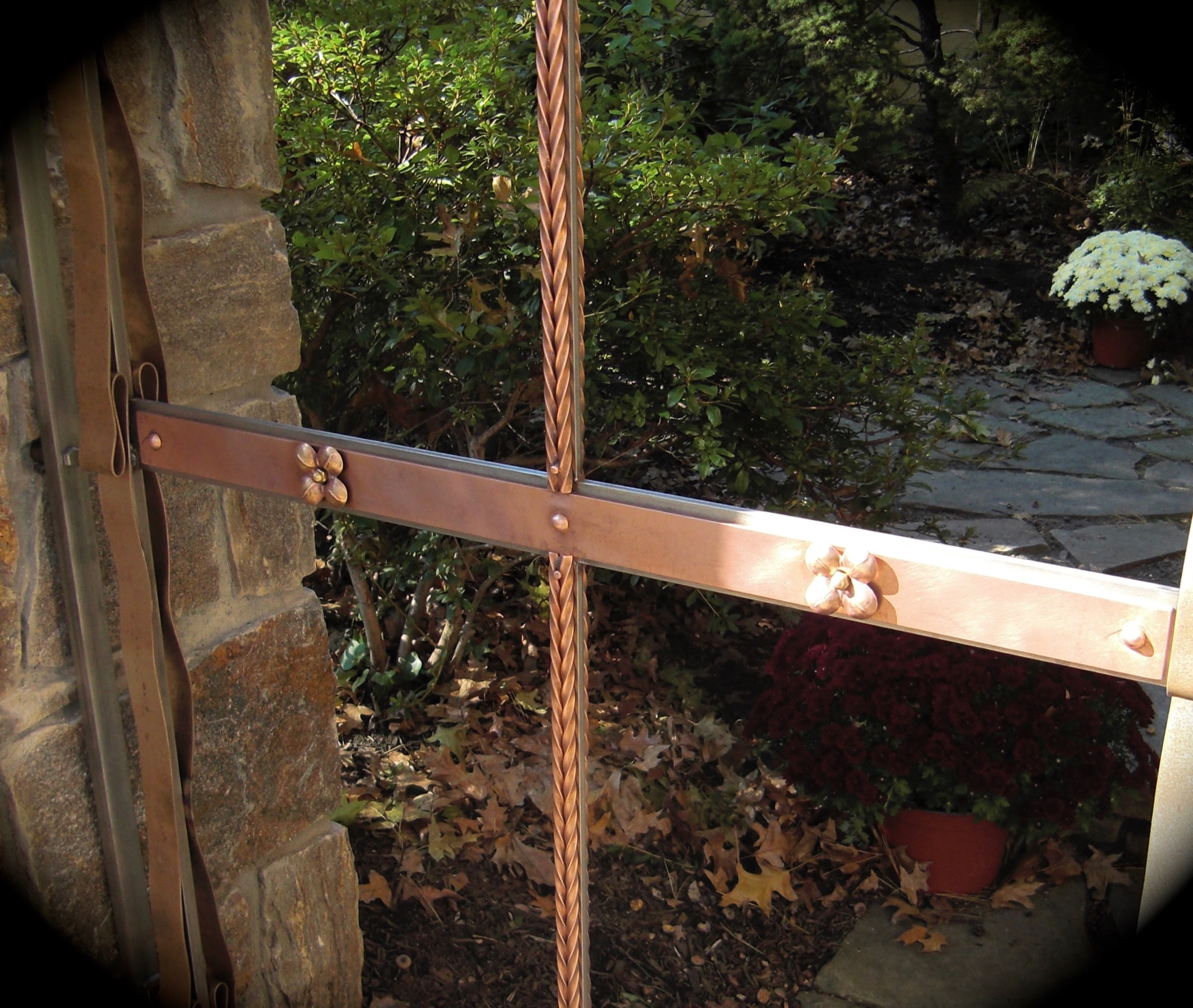 10. Ribbon Gates