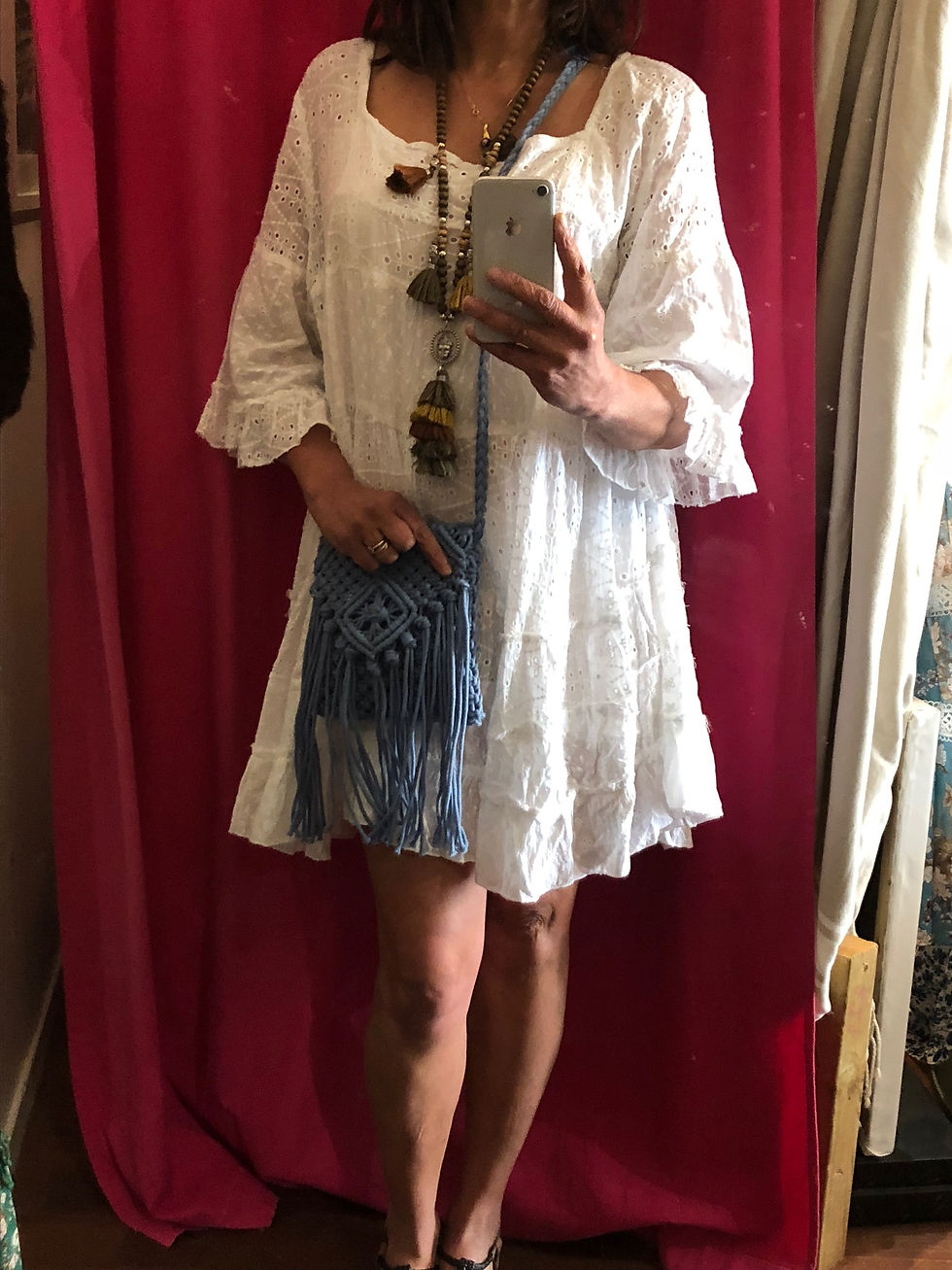 Miniature : ROBE COURTE BRODERIE ANGLAISE