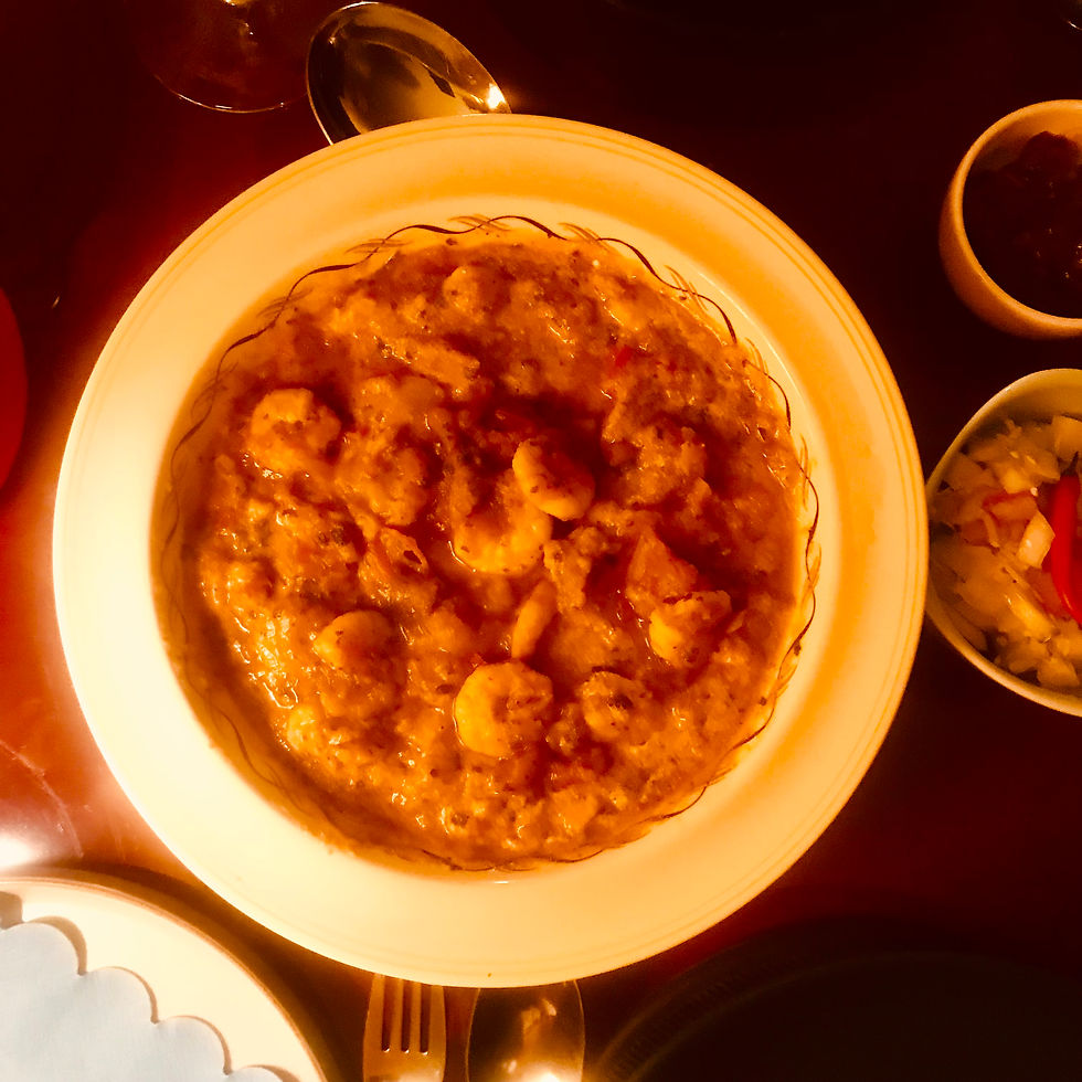 Zero-fat prawn and mango curry