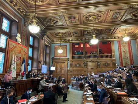 Budget de Paris : insincérité et risque de faillite ?