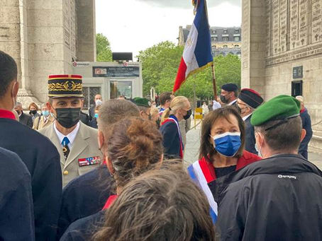 Cérémonie du ravivage de la Flamme