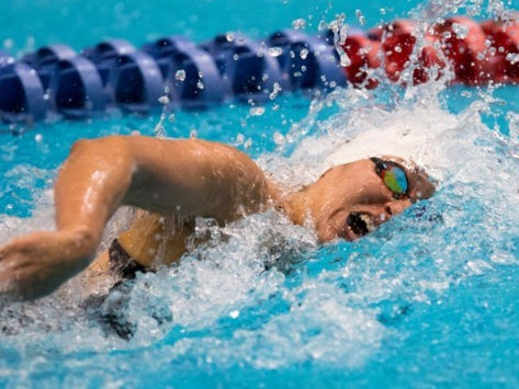 Liliana Ibánez, rompe record de natación