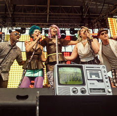 The PepTides performing on stage at Festival d’été de Québec 2017.