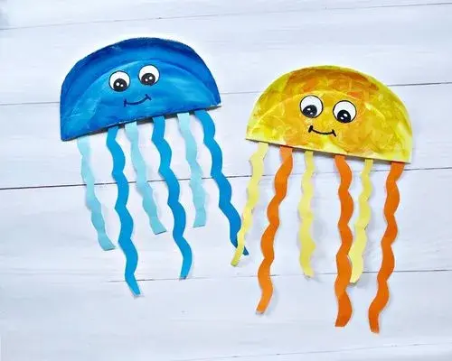 Bricolage pour enfants: Bricolage de méduse en assiette en carton / Children Craft: Paper Plate Jelly Fish Craft