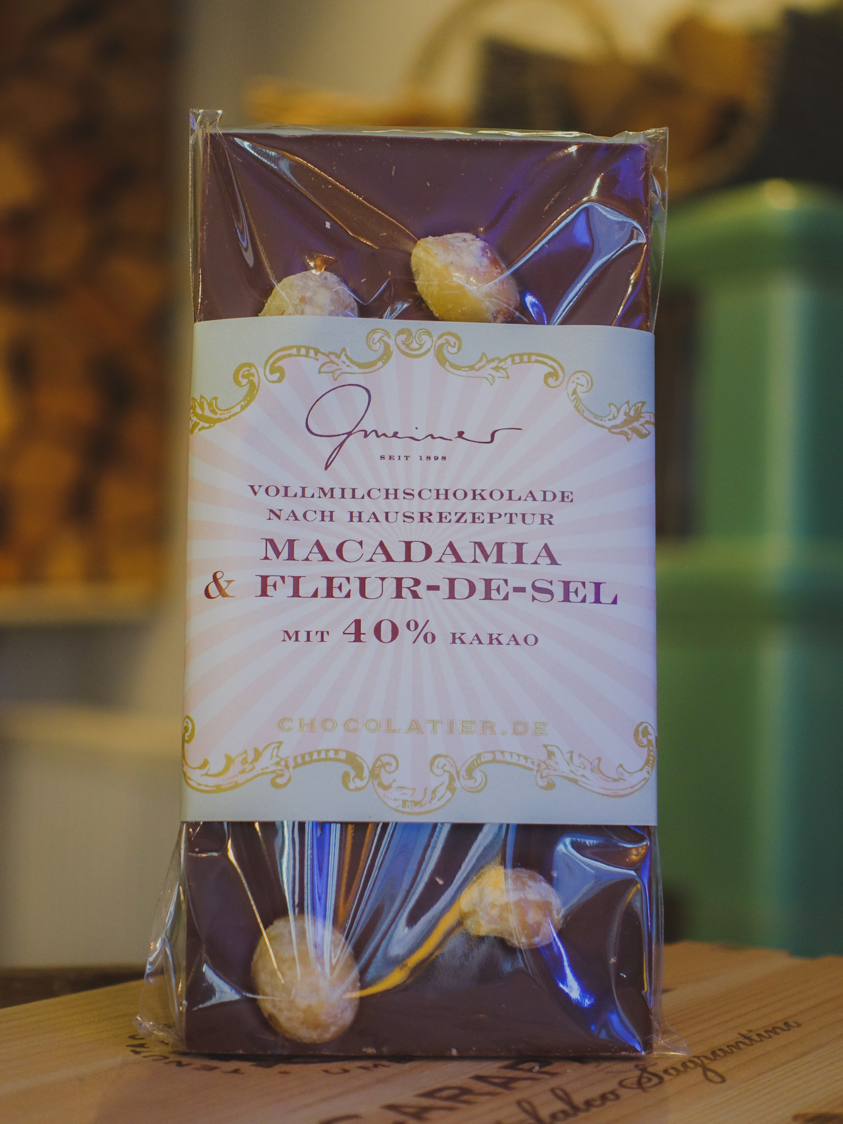 Tafel Zartbitter Schokolade mit Fleur de Sel der Confiserie Gmeiner