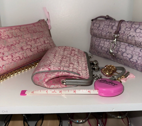 Coach kiss lock mini Bag rare Pink★ 希少】Coach kiss lock mini Bag rare Pink レトロ がま口 カバン