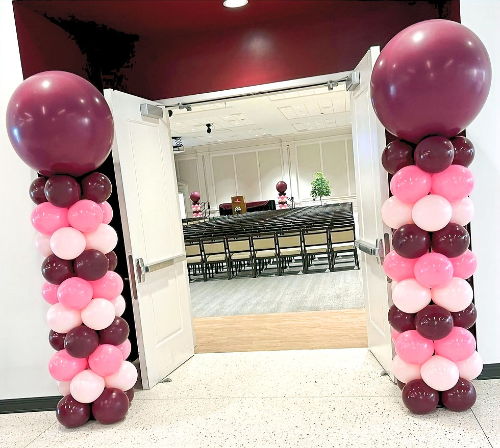 Miniatura: mauve, light pink and white balloon columns